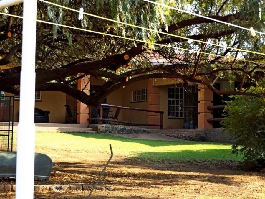 Commercial Property for Sale in Lake Deneysville Free State